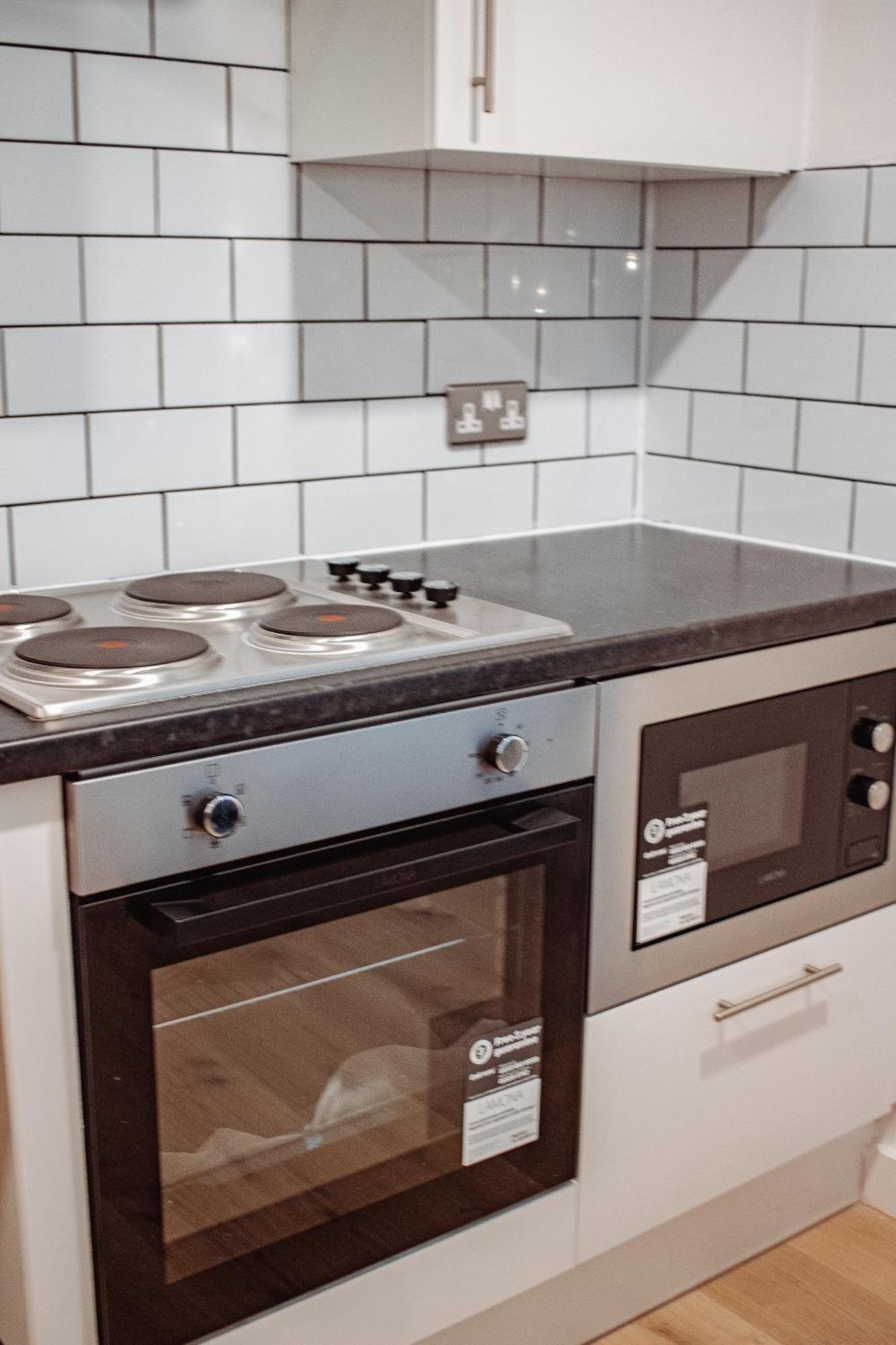 Central & Spacious, Sleeps 8, Perfect For Groups Leeds  Eksteriør billede