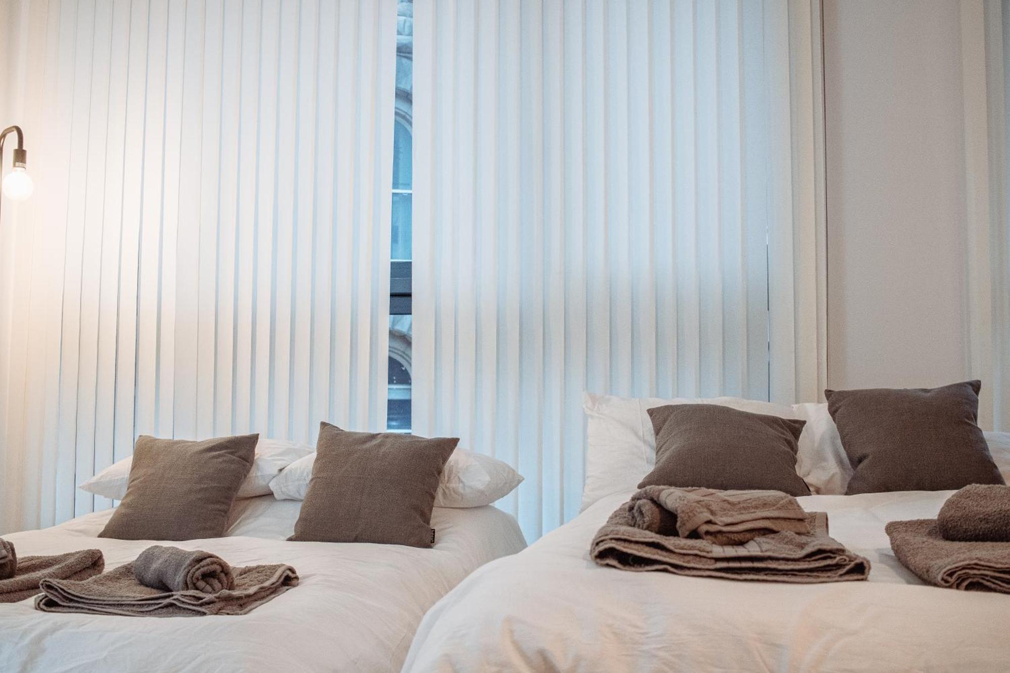 Central & Spacious, Sleeps 8, Perfect For Groups Leeds  Eksteriør billede